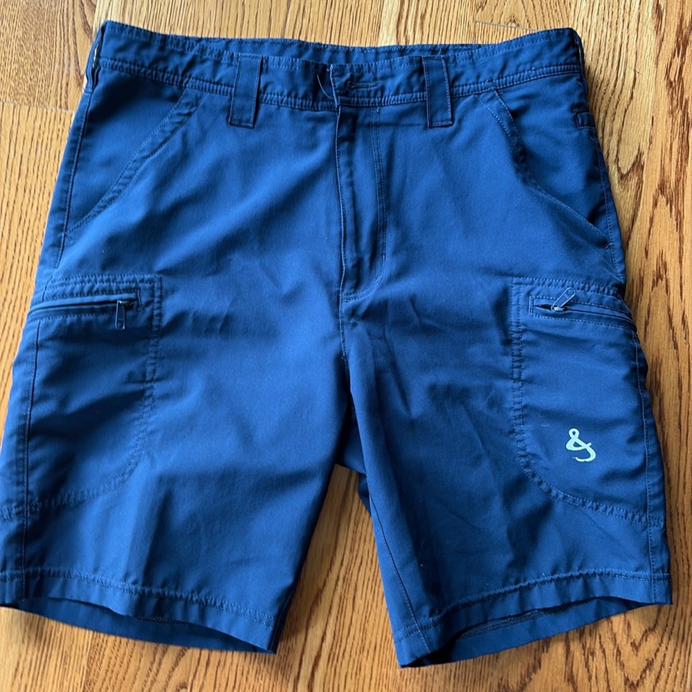 Hook & Tackle Caymus men’s Boat Shorts 32 waist blue 10” inseam